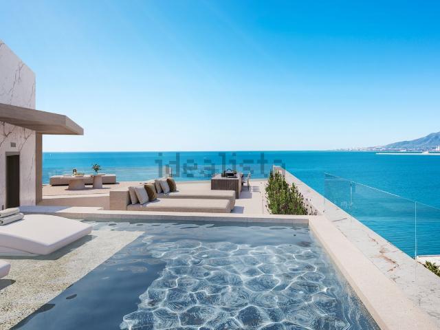 Ático en venta en Este, Málaga-Costa del Sol