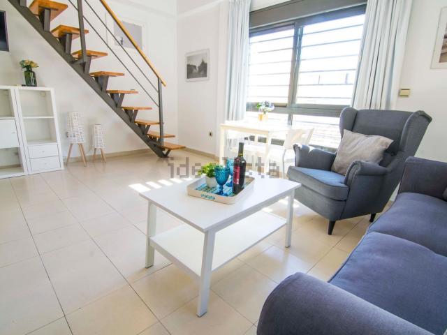 Dúplex en alquiler en Este, Málaga-Costa del Sol