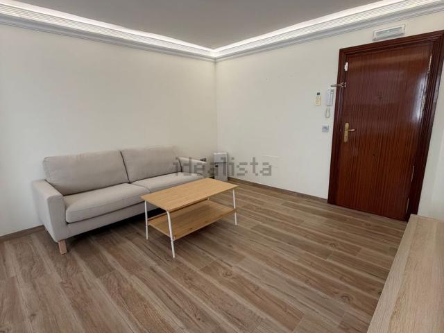 Piso en alquiler en Cruz de Humilladero, Málaga-Costa del Sol