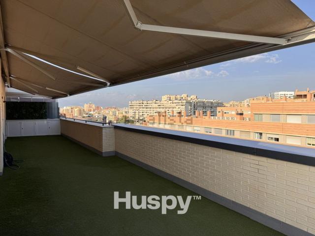 Ático en venta en Polígono Alameda, Málaga