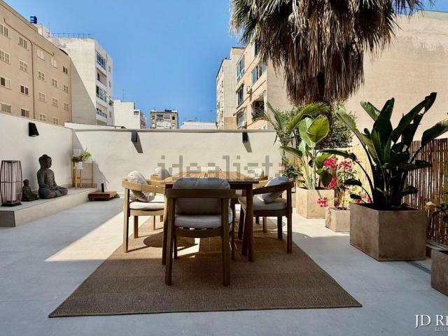 Piso en venta en Pere Garau, Palma