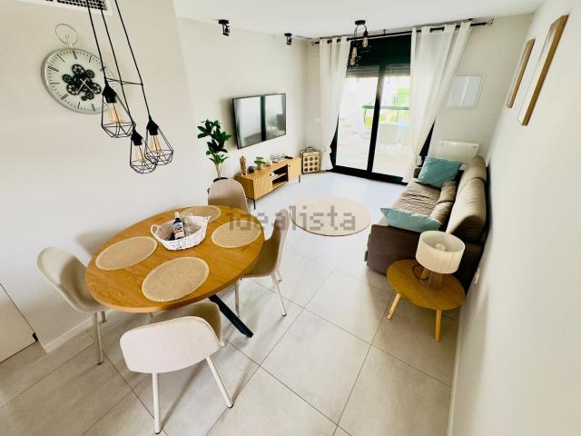 Ático en alquiler en Mil Palmeras, el Baix Segura / La Vega Baja