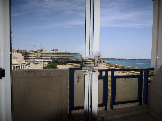 Piso en alquiler en Mil Palmeras, el Baix Segura / La Vega Baja