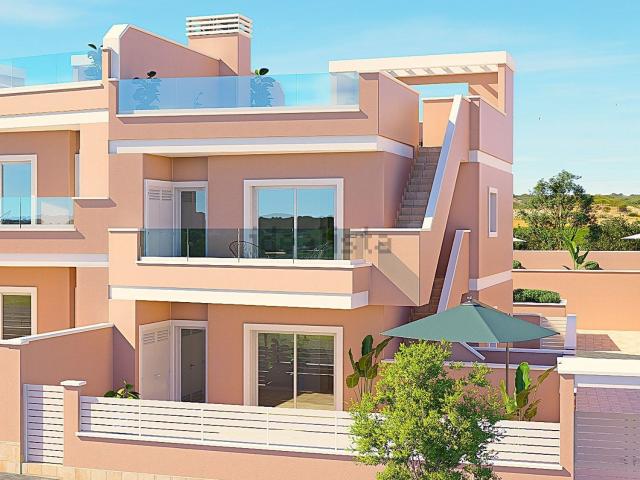Ático en venta en Lo Romero Golf Resort, el Baix Segura / La Vega Baja