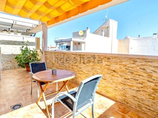 Ático en alquiler en Torre de la Horadada, el Baix Segura / La Vega Baja