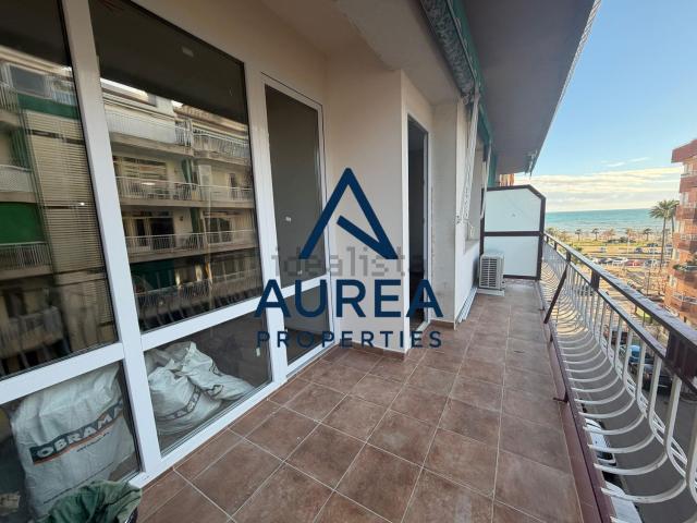 Piso en venta en Poblenou, Maresme