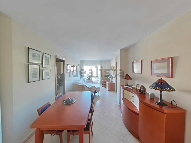 Piso en venta en Pineda De Mar