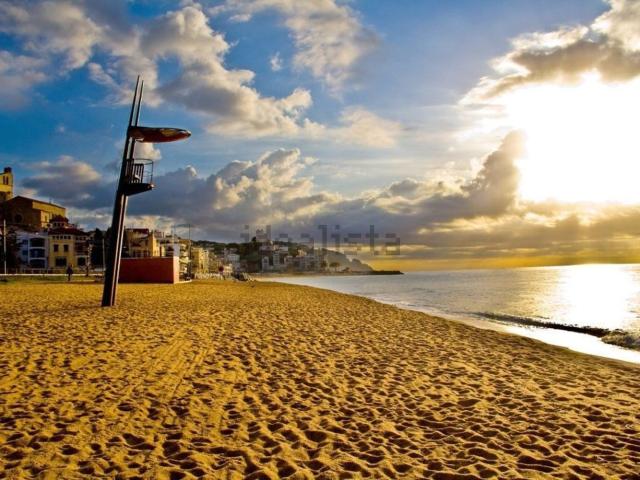 Piso en alquiler en Pineda De Mar, Barcelona
