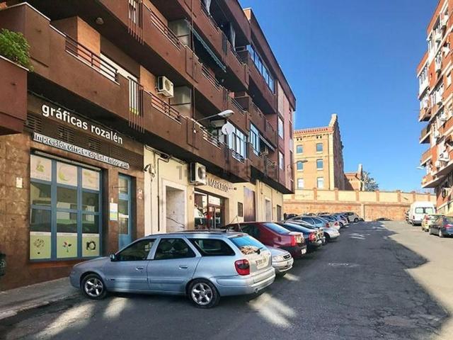 Piso en alquiler en Miralvalle, Plasencia