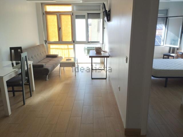 Piso en alquiler en Miralvalle, Plasencia