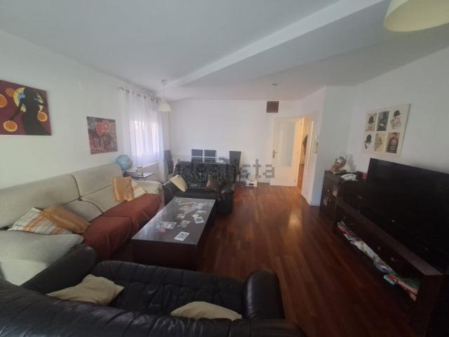 Piso en venta en Ibarruri - La Esperanza, Plasencia