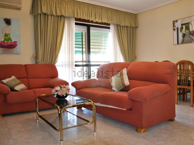 Piso en venta en Ciudad Jardín, Plasencia