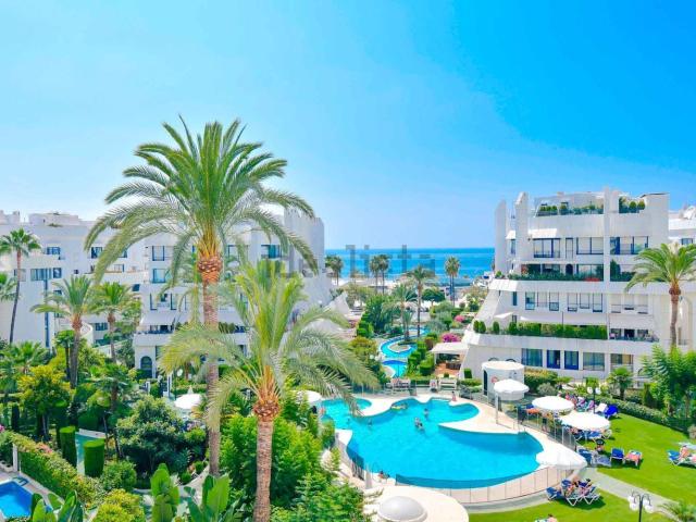 Piso en venta en La Carolina, Costa del Sol Occidental
