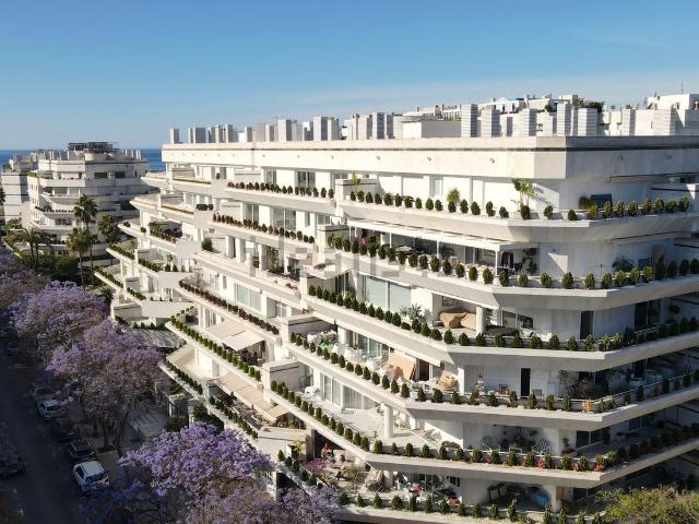 Piso en venta en La Carolina, Costa del Sol Occidental