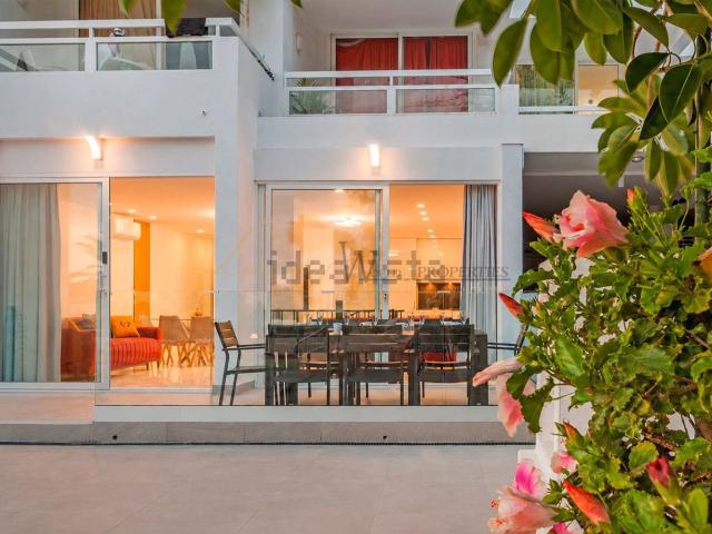 Piso en venta en San Eugenio Bajo, Adeje