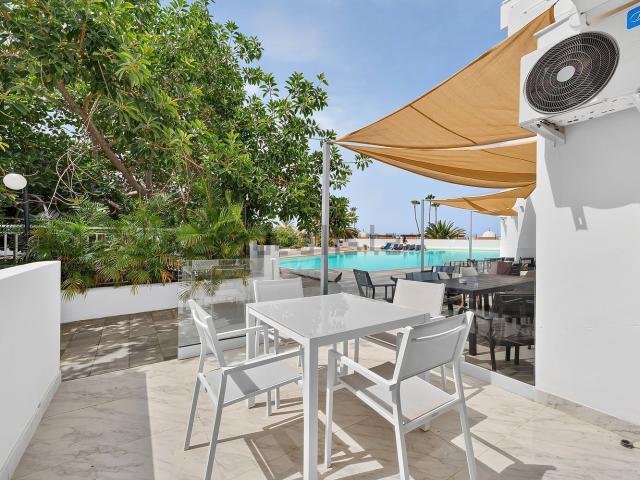 Piso en venta en San Eugenio Bajo, Adeje