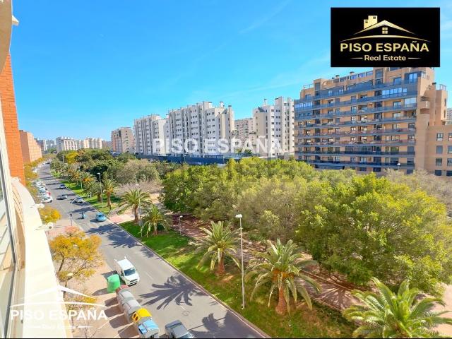 Piso en venta en Albufereta, Alacant / Alicante