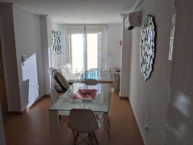 Ático en alquiler en Urbanización Calas Blancas, Torrevieja