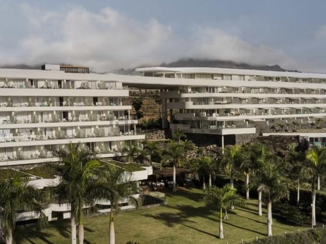 Piso en venta en Costa Adeje, Adeje