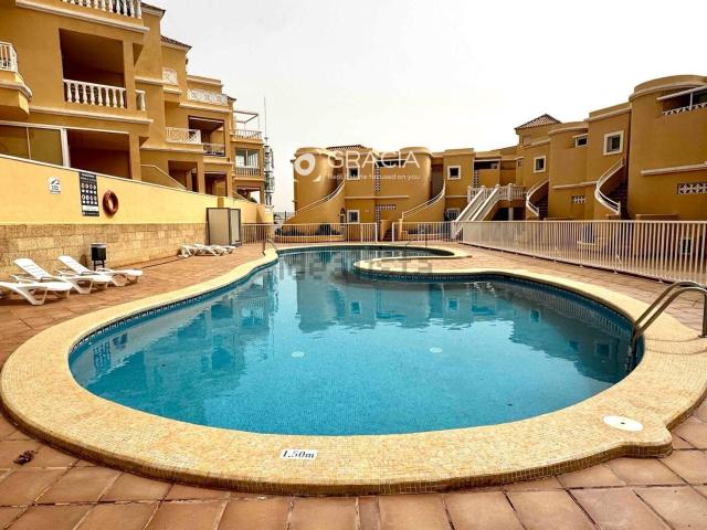 Piso en venta en Playas del Duque, Adeje