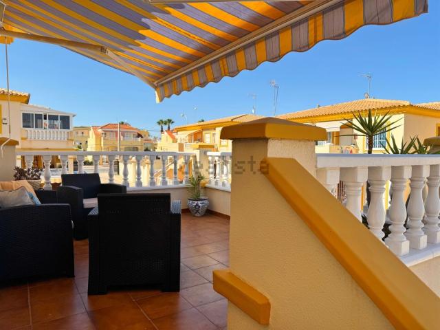 Piso en alquiler en Playa Flamenca II, el Baix Segura / La Vega Baja