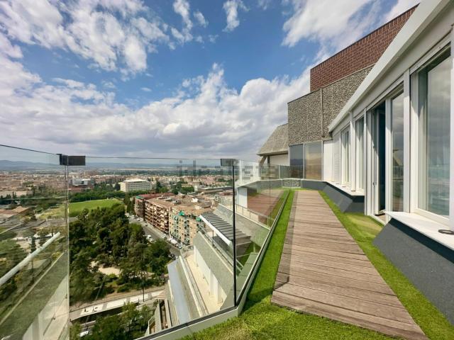 Ático en alquiler en Centro - Sagrario, Granada