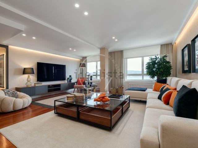 Piso en venta en Vigo, O Castro
