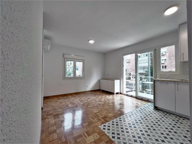 Apartamento en alquiler en Chamberí, Madrid