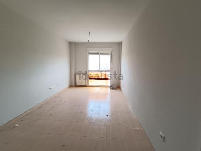 Piso en venta en Poblete