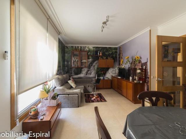 Piso en venta en Poio, Pontevedra