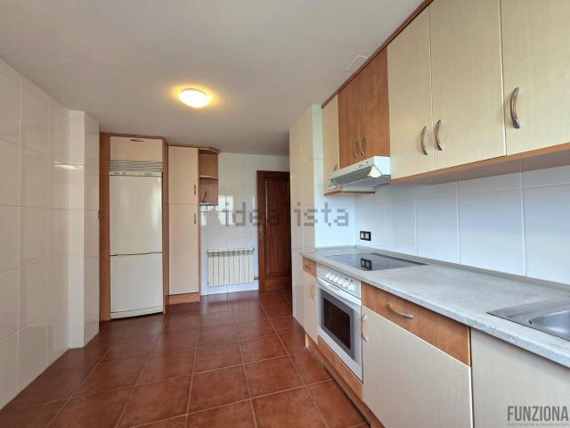 Piso en venta en Poio, Pontevedra