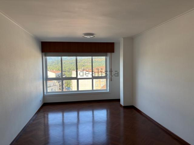 Piso en venta en Ponteareas, Cotobade