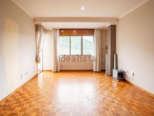 Piso en venta en A Virxe do Camiño, Pontevedra