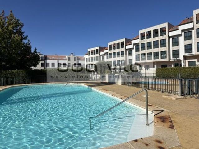 Piso en venta en A Virxe do Camiño, Pontevedra