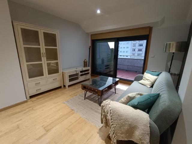 Ático en alquiler en Campolongo, Pontevedra