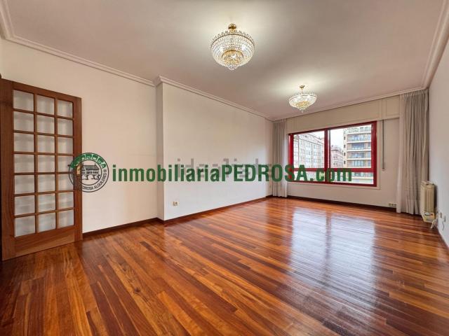 Piso en venta en Campolongo, Pontevedra