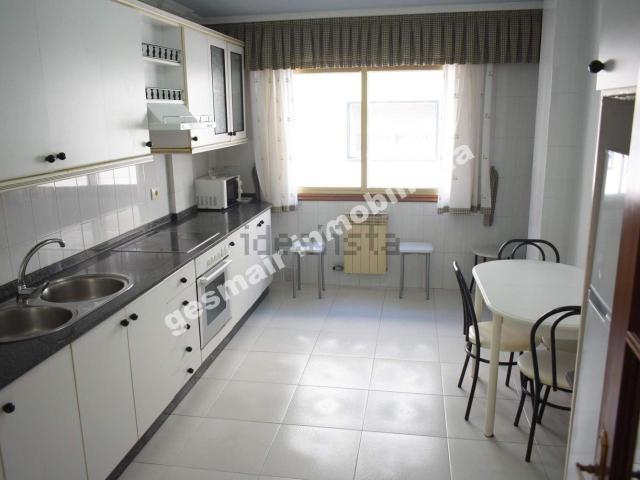 Piso en venta en Mourente, Pontevedra