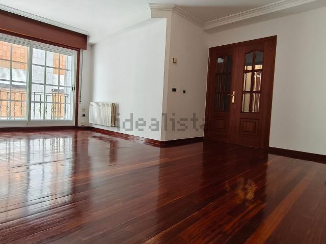 Piso en alquiler en Campolongo, Pontevedra