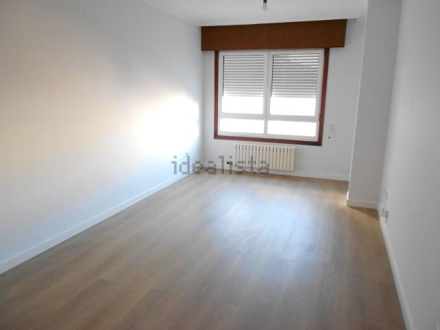 Piso en alquiler en Casco Antigo, Deza