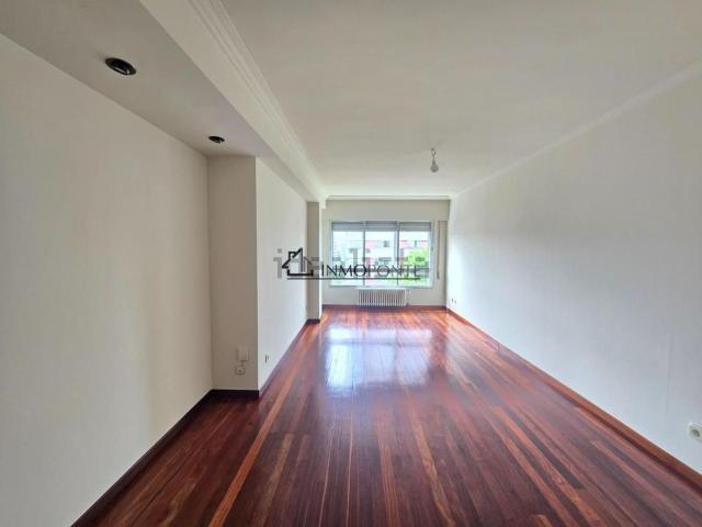 Piso en alquiler en Campolongo, Pontevedra