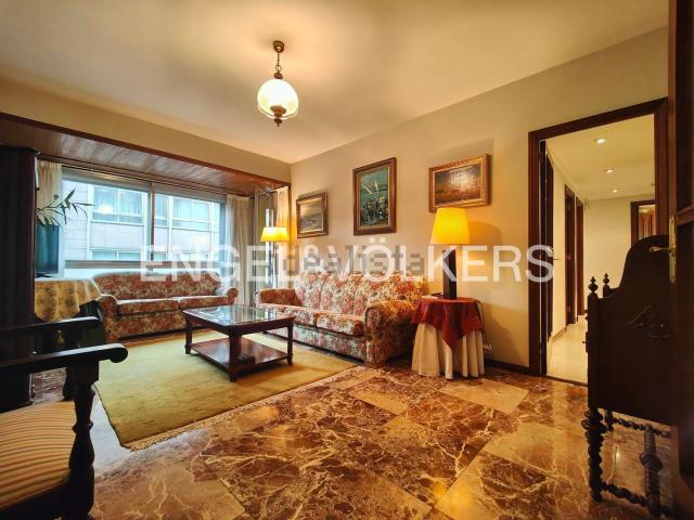 Piso en venta en Campolongo, Pontevedra