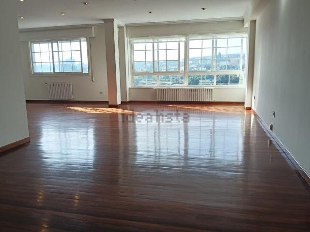 Piso en venta en A Moureira, Pontevedra
