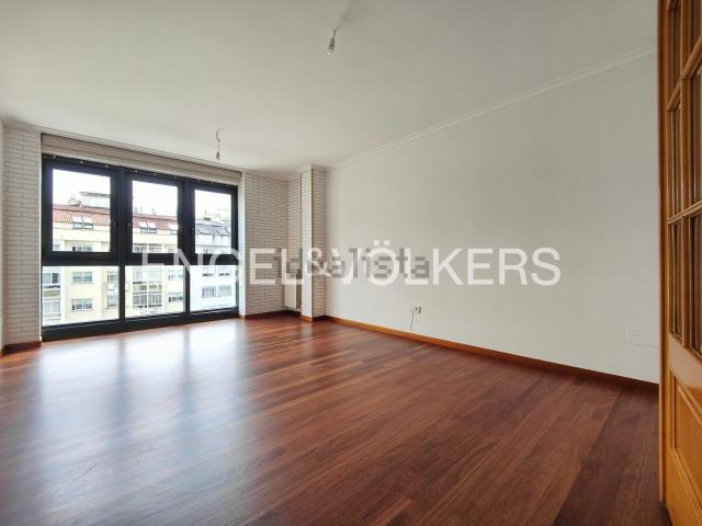 Piso en alquiler en A Virxe do Camiño, Pontevedra