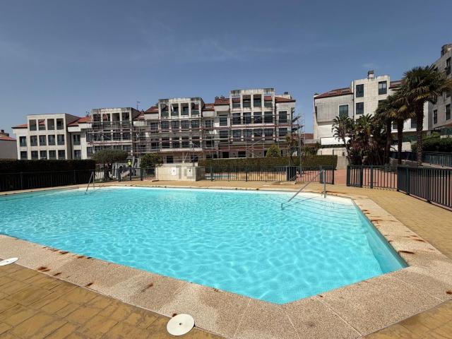 Piso en venta en A Virxe do Camiño, Pontevedra