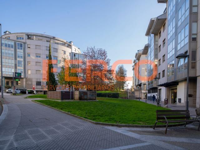 Piso en venta en A Virxe do Camiño, Pontevedra