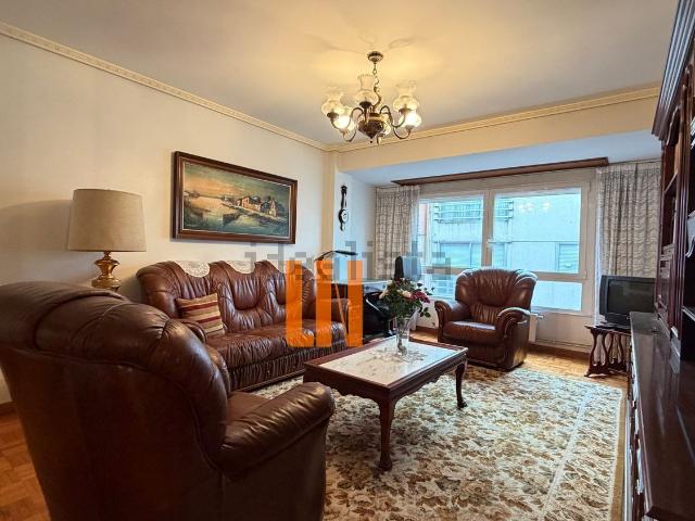 Piso en venta en A Moureira, Pontevedra