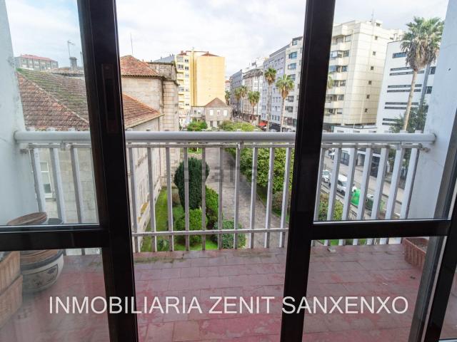 Piso en venta en Campolongo, Pontevedra