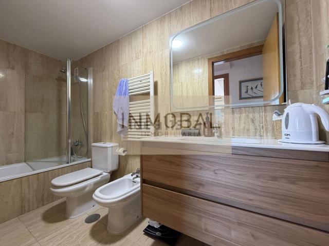 Piso en venta en A Virxe do Camiño, Pontevedra