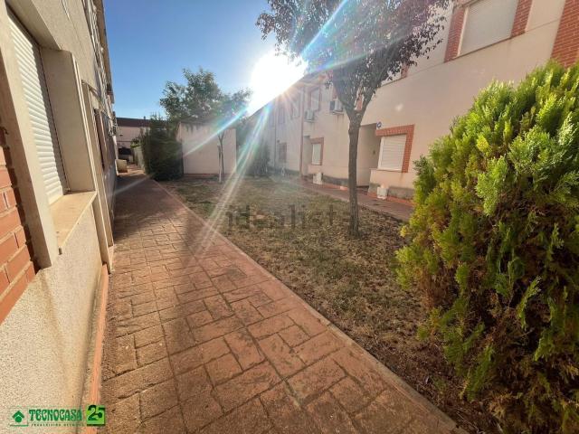 Piso en venta en Pozuelo De Calatrava, Castilla-La Mancha