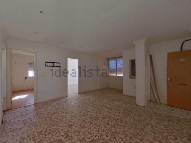 Piso en venta en Puente Genil, Andalucía